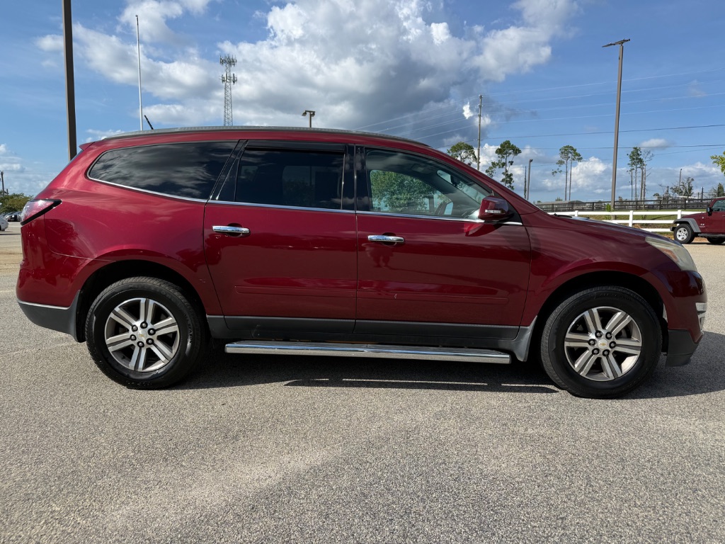 2017 Chevrolet Traverse - $9,949