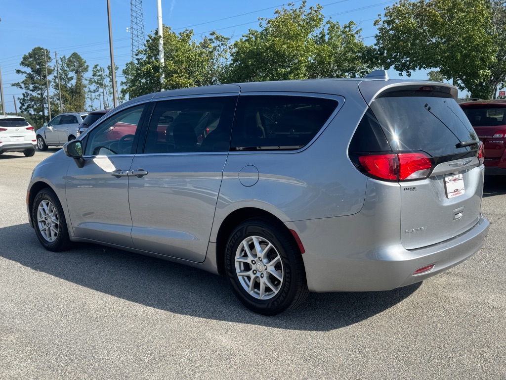 2017 Chrysler Pacifica - $15,251