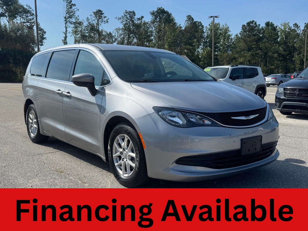 2017 Chrysler Pacifica - $15,251