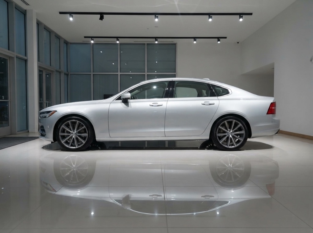 2018 Volvo S90 - $16,350