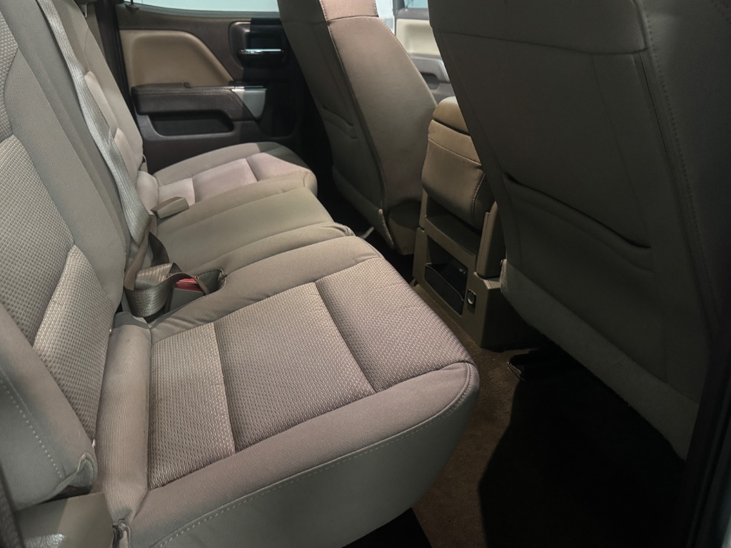 2016 Chevrolet Silverado - $21,562