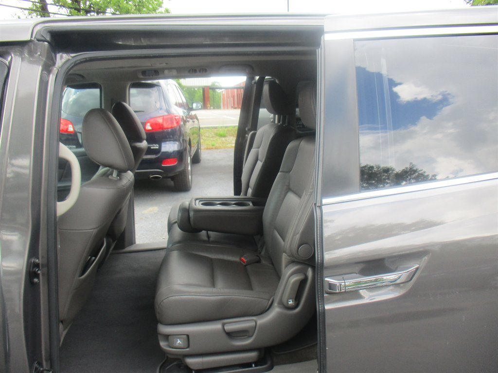 2013 Honda Odyssey EX-L photo