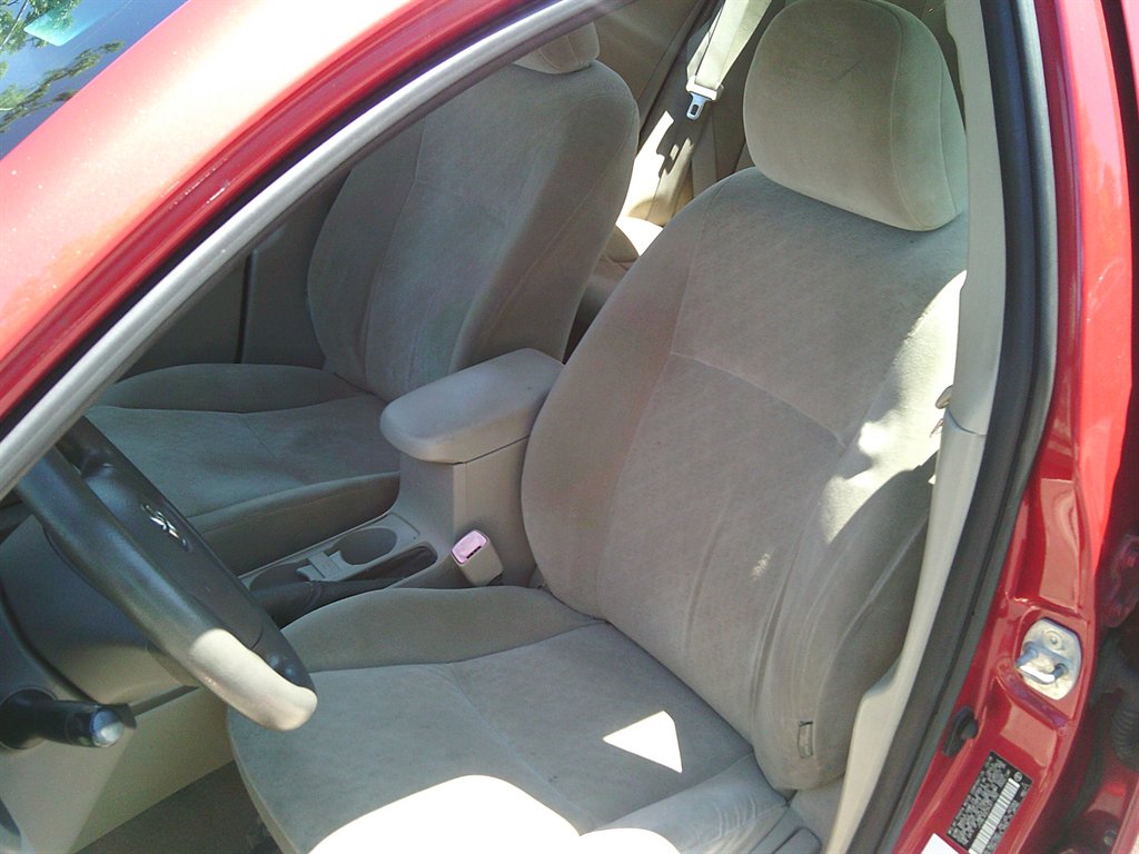2009 Toyota Corolla LE photo