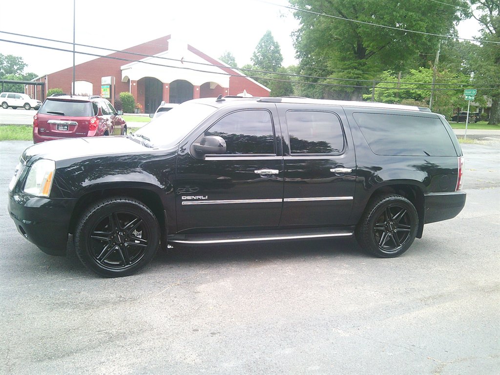 2014 GMC Yukon - $10,650