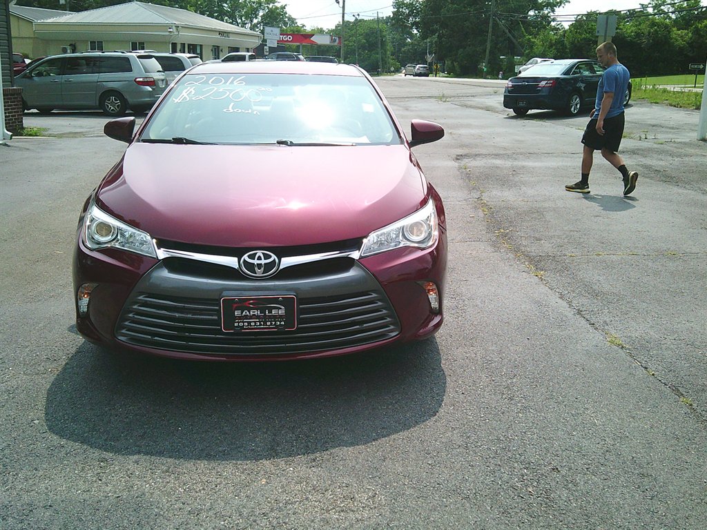 2016 Toyota Camry - $8,450