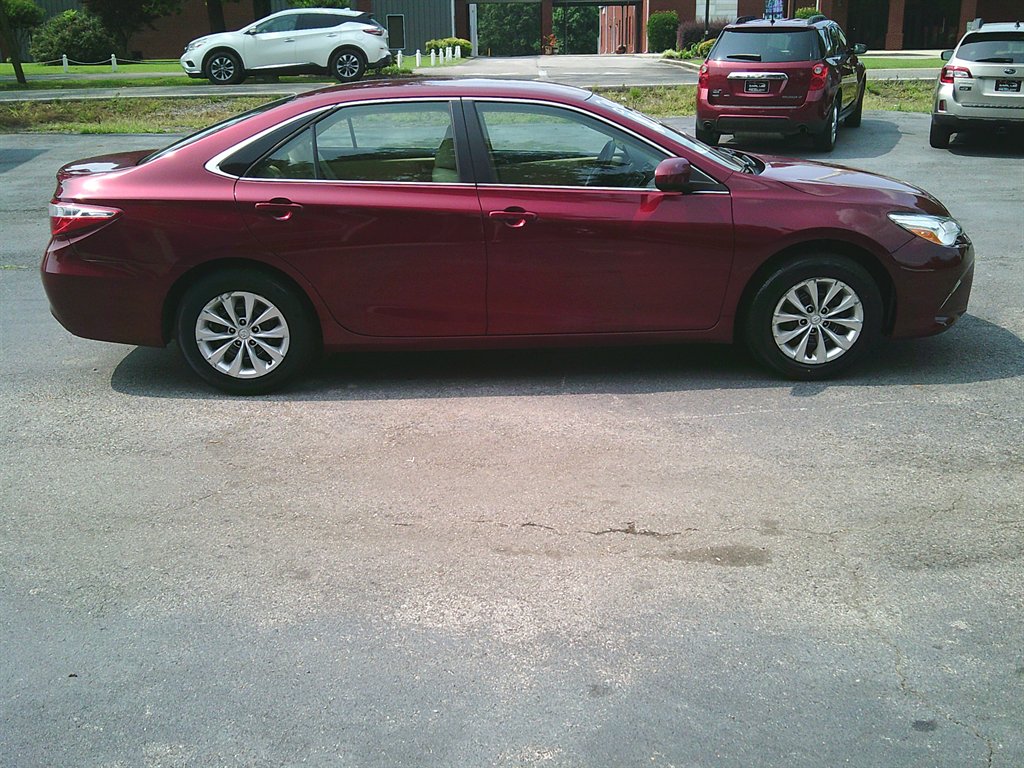 2016 Toyota Camry - $8,450