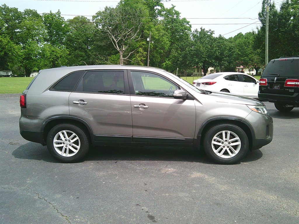 2015 Kia Sorento LX photo