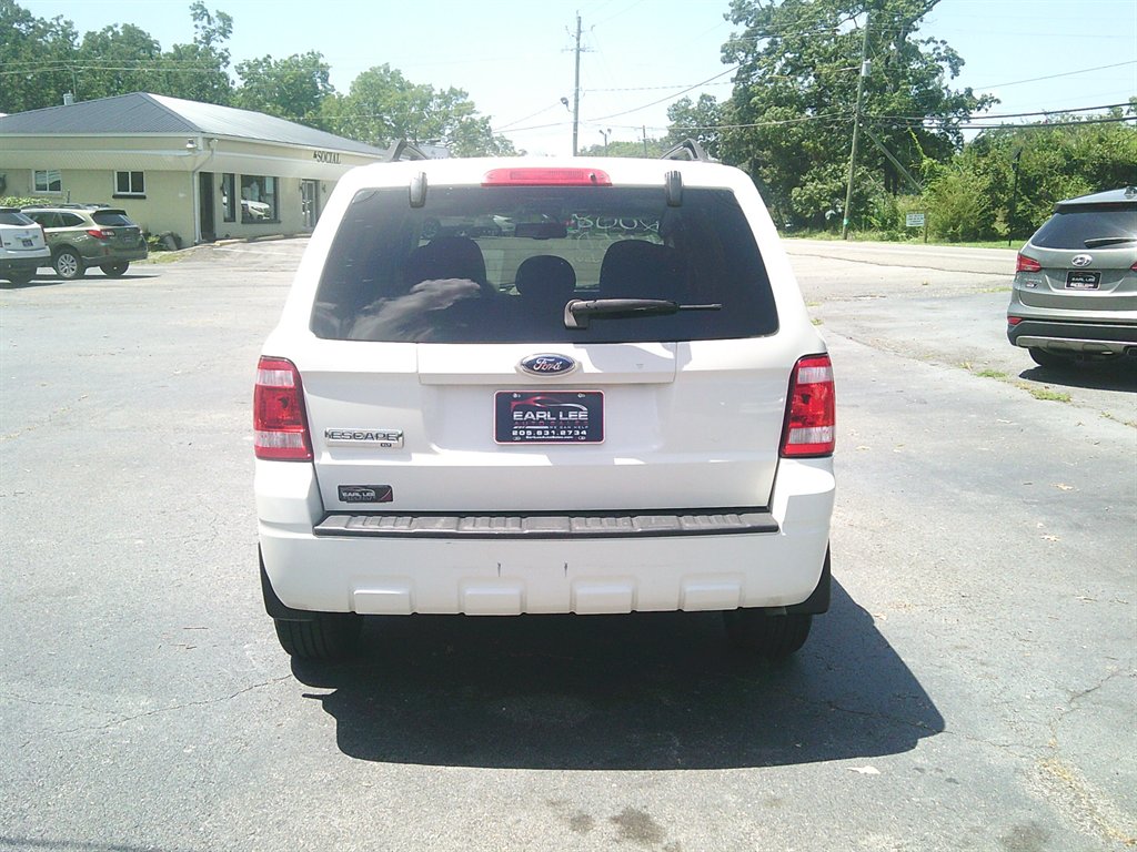 2009 Ford Escape - $5,650