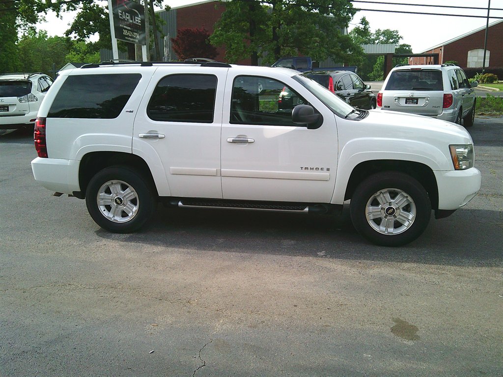 2007 Chevrolet Tahoe LS photo