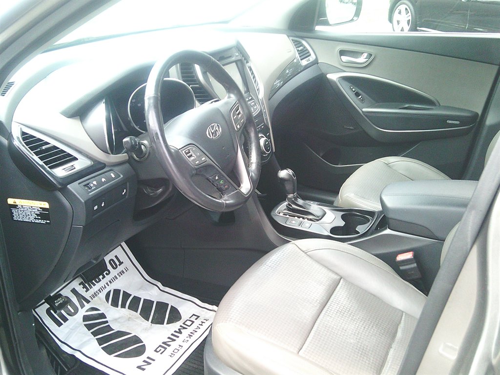 2014 Hyundai Santa Fe Sport - $9,950