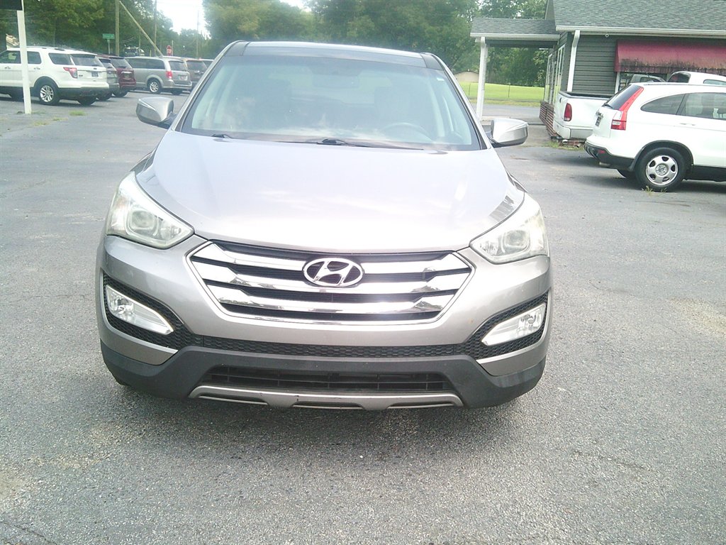 2014 Hyundai Santa Fe Sport - $9,950
