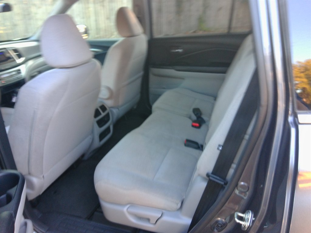 2016 Honda Pilot - $10,650