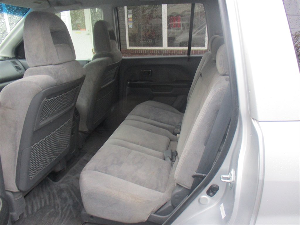 2004 Honda Pilot EX photo