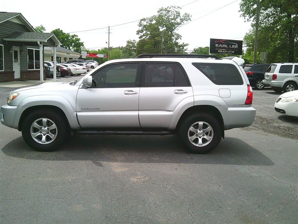 2007 Toyota 4Runner SR5 photo