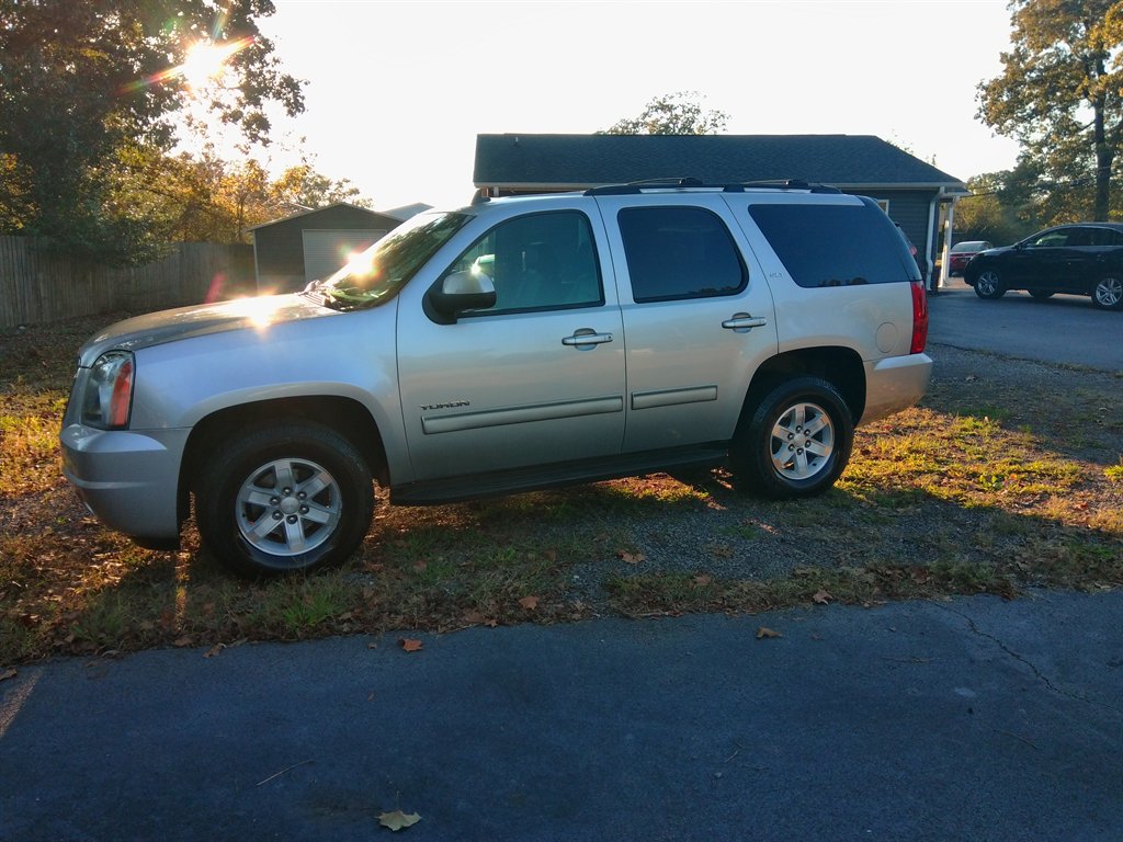 2012 GMC Yukon - $10,650