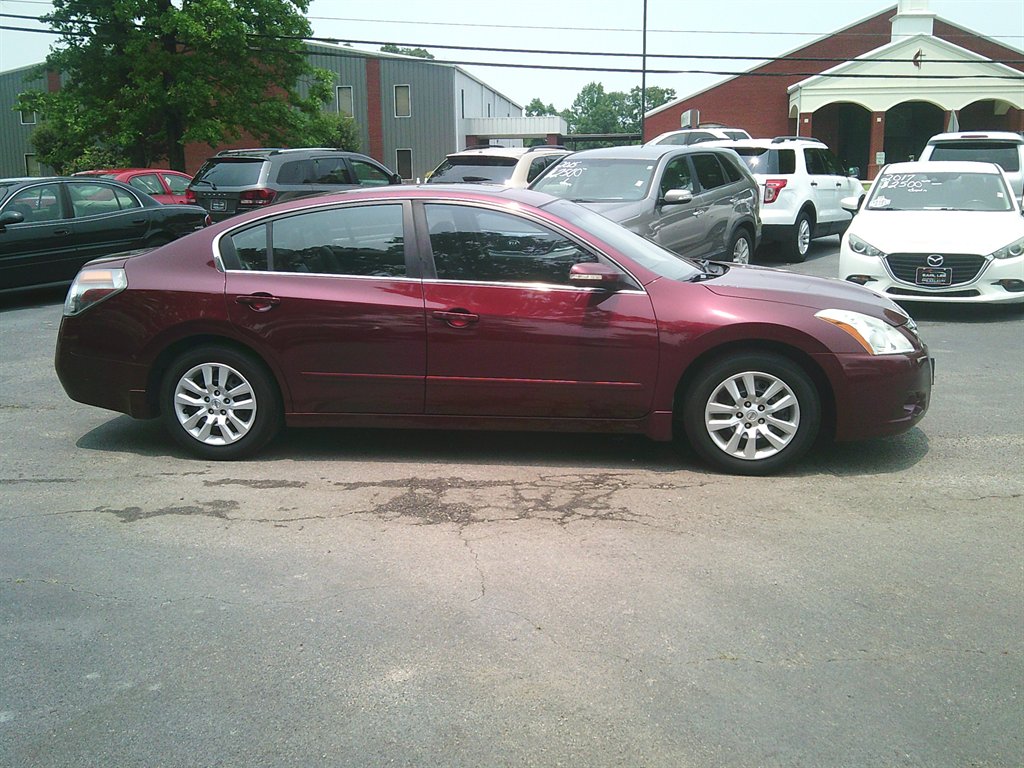 2012 Nissan Altima 2.5 photo
