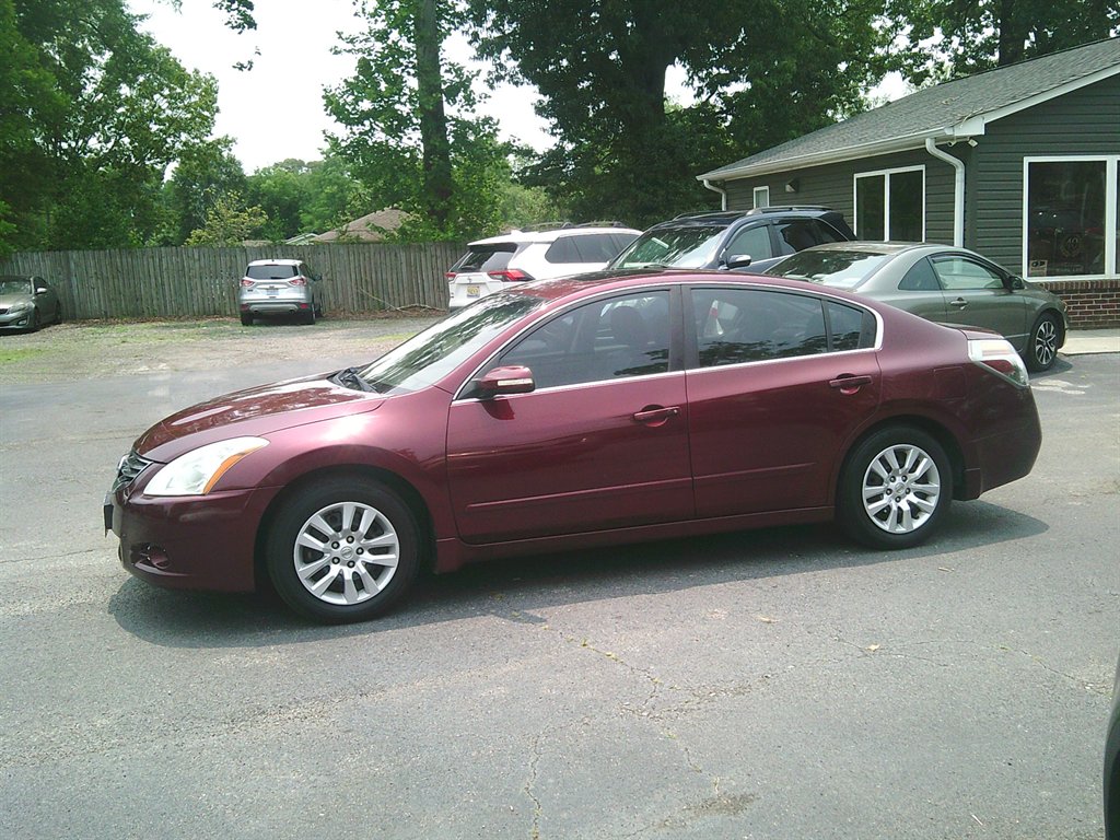 2012 Nissan Altima 2.5 photo