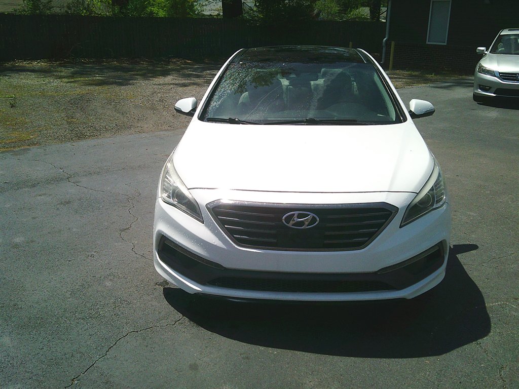 2016 Hyundai Sonata - $8,950