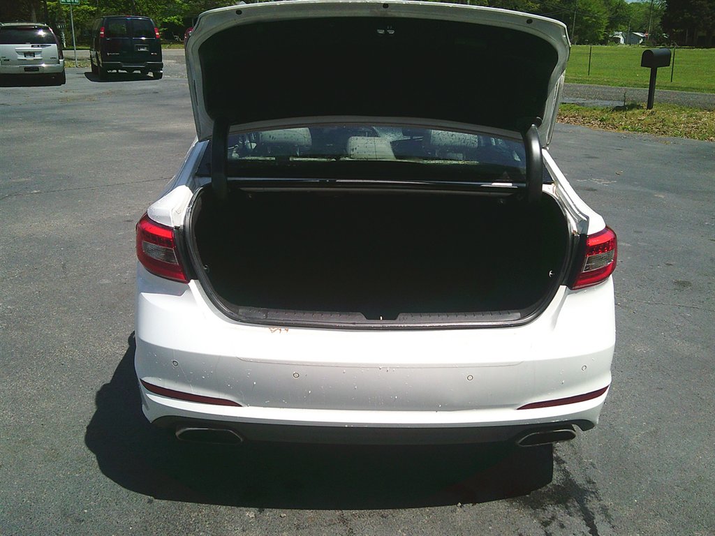 2016 Hyundai Sonata - $8,950