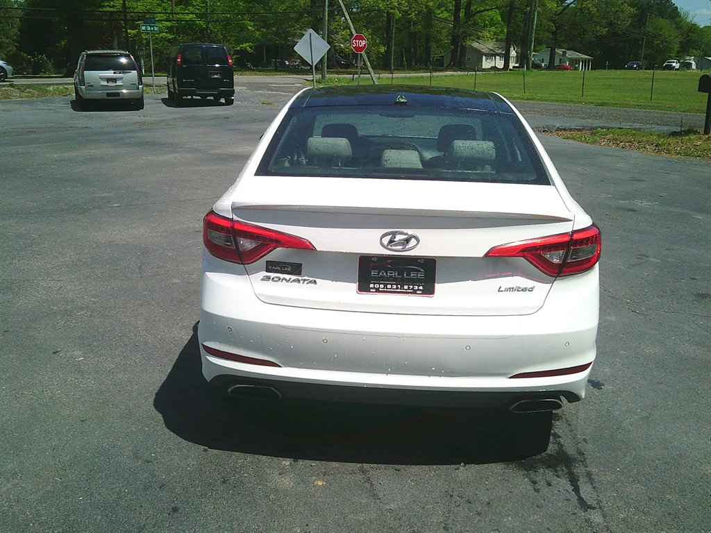 2016 Hyundai Sonata - $8,950