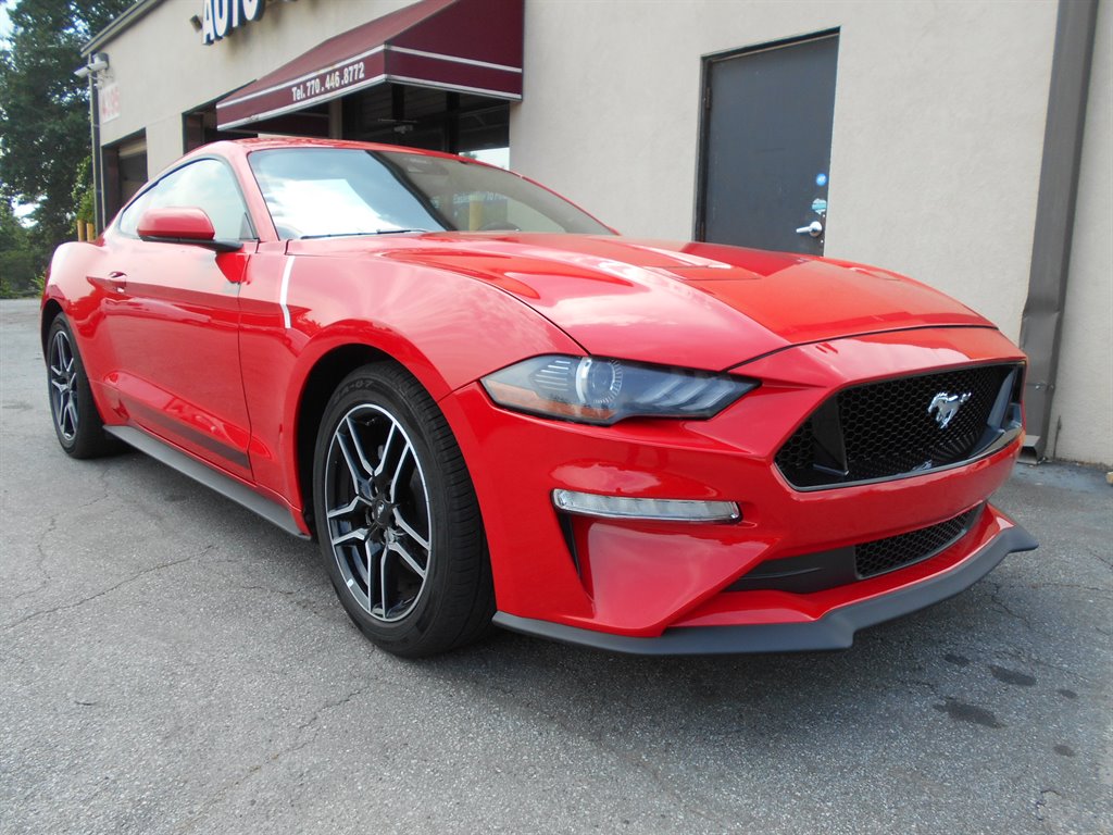 2021 Ford Mustang Eco photo