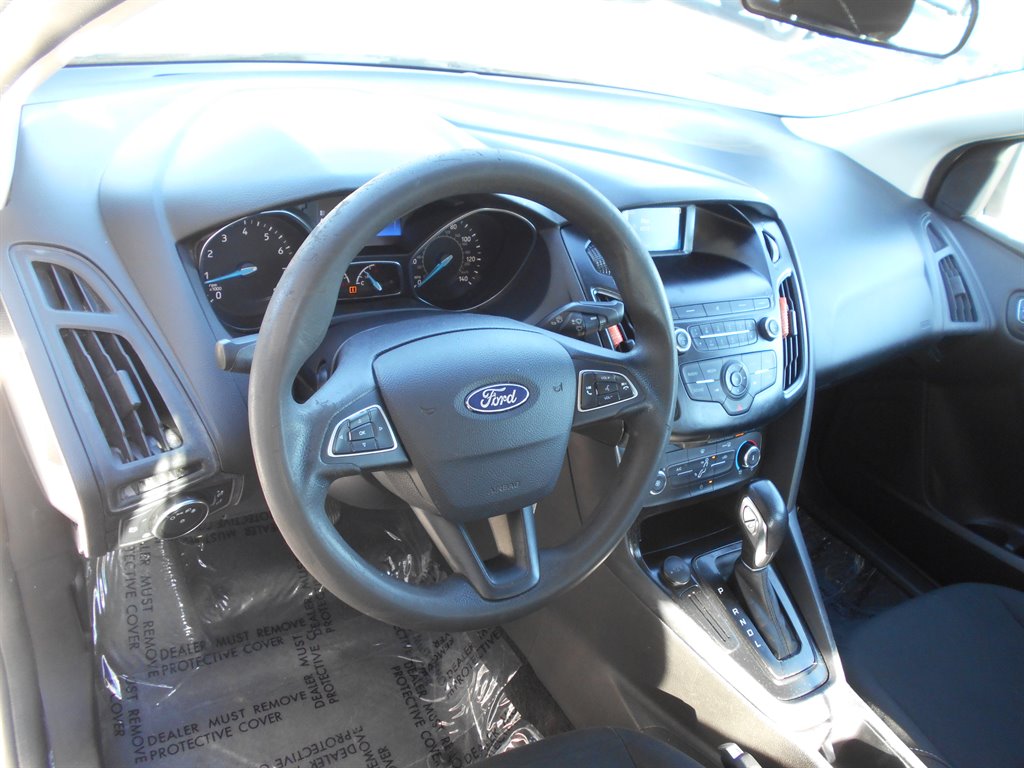 2018 Ford Focus S photo