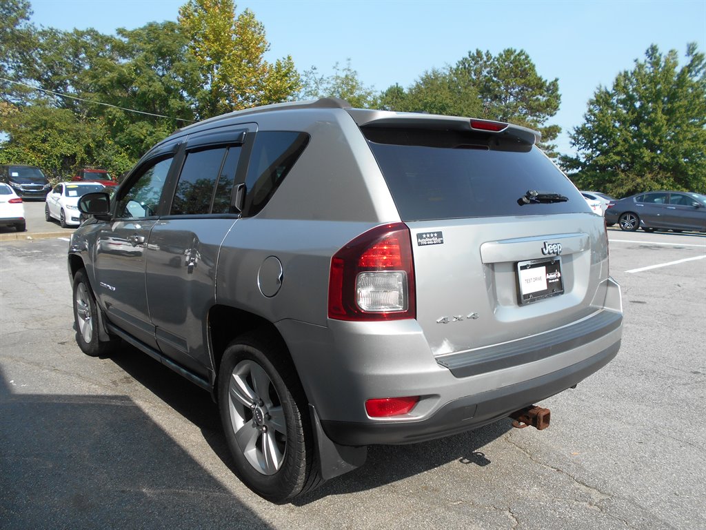 2017 Jeep Compass Sport photo