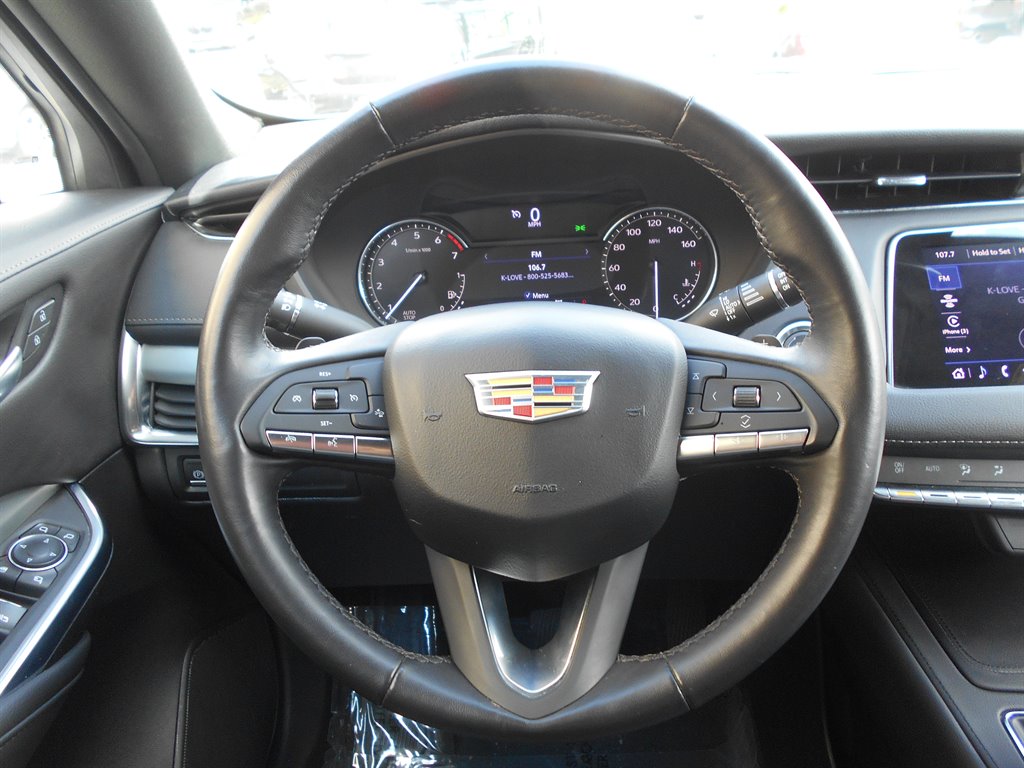 2022 Cadillac XT4 Premium Luxury photo