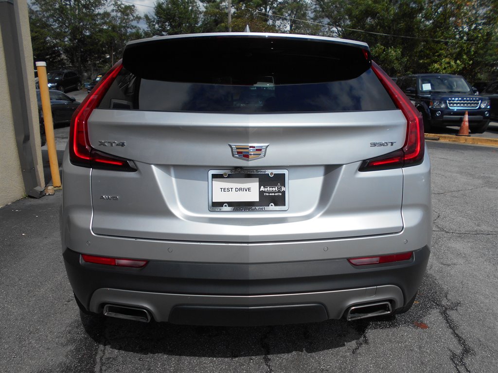 2022 Cadillac XT4 Premium Luxury photo