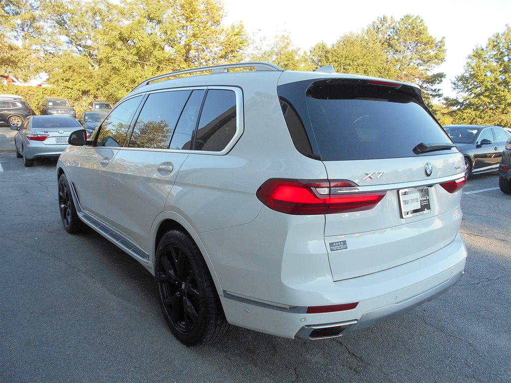 2019 BMW X7 Xdrive50i photo