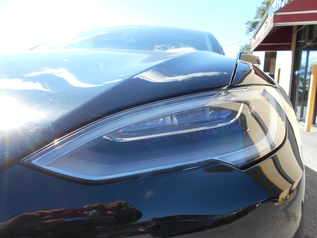 2018 Tesla Model S 100d photo