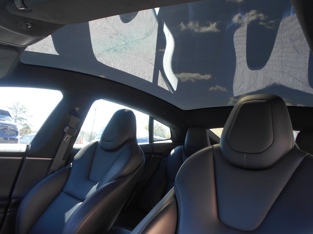 2018 Tesla Model S 100d photo