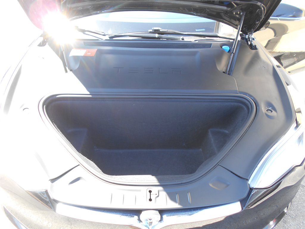 2018 Tesla Model S 100d photo