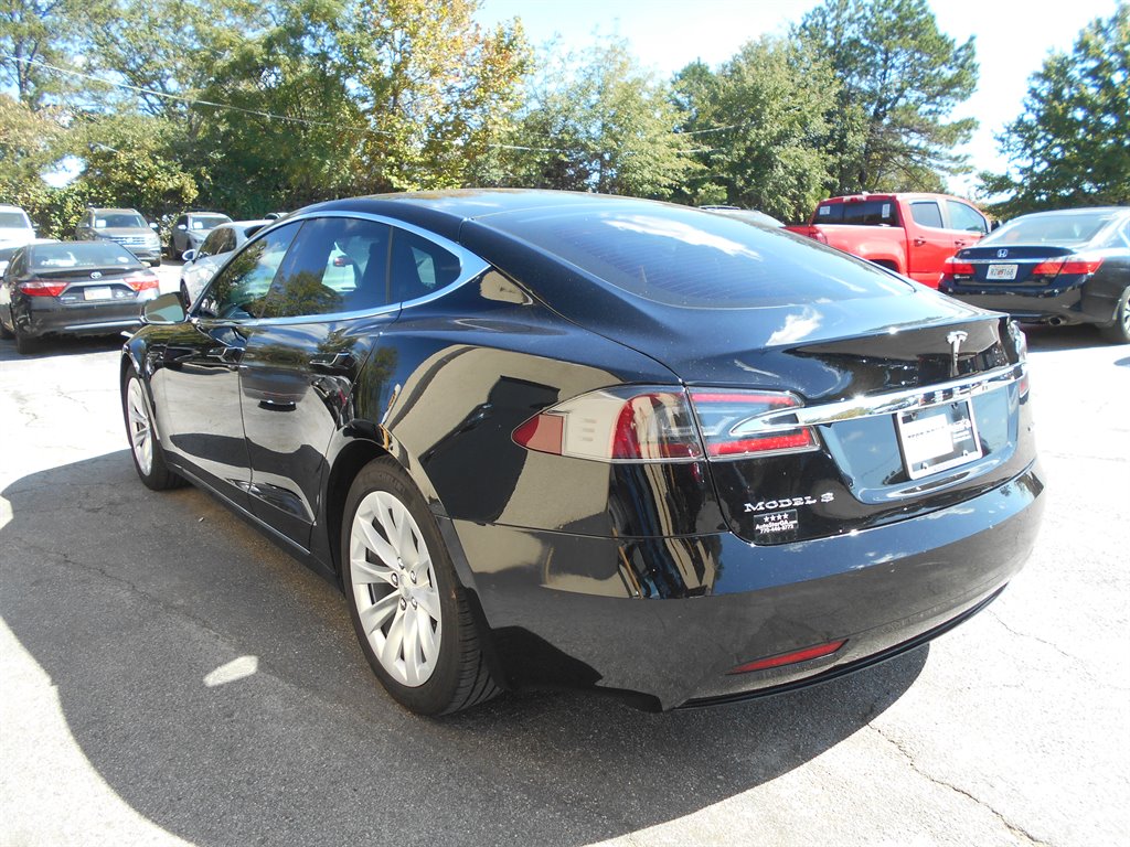2018 Tesla Model S 100d photo