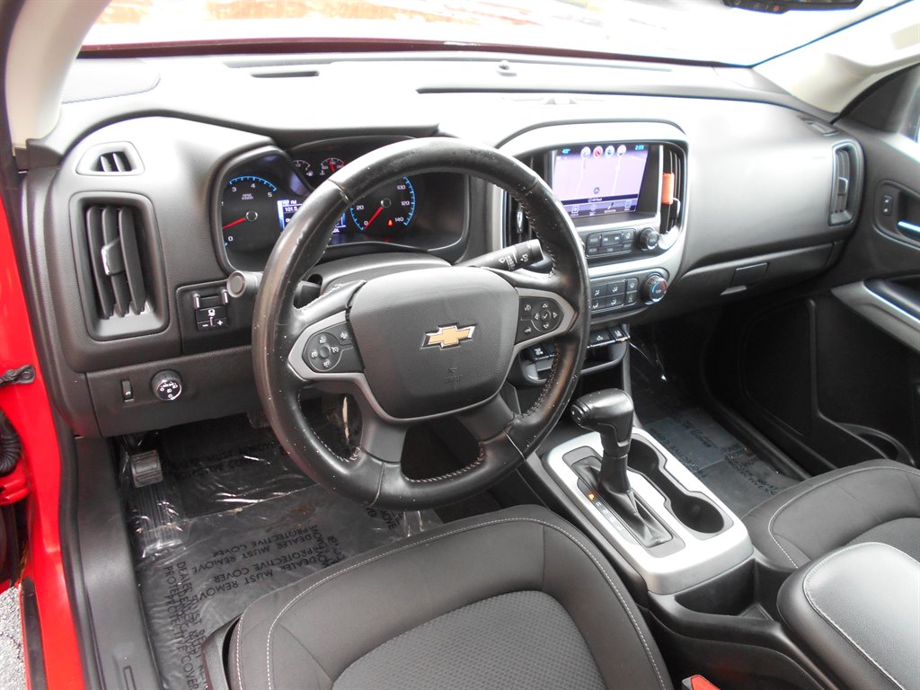 2017 Chevrolet Colorado LT photo