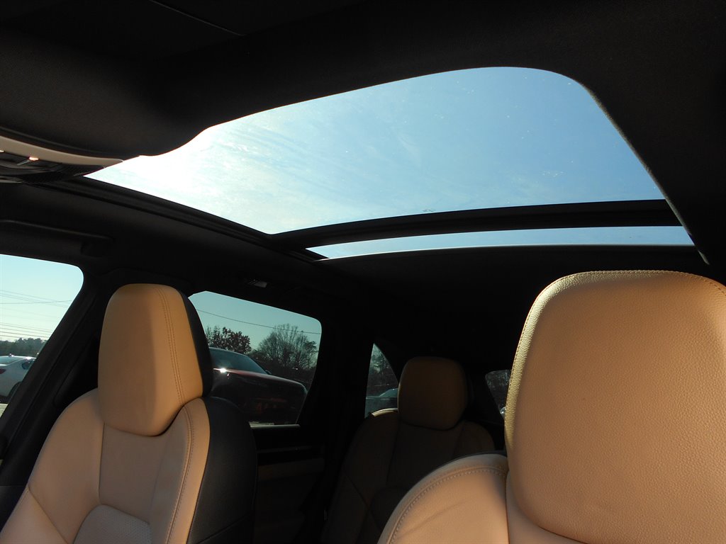 2018 Porsche Cayenne  photo