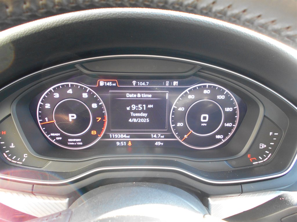 2017 Audi A4 Premium Plus photo