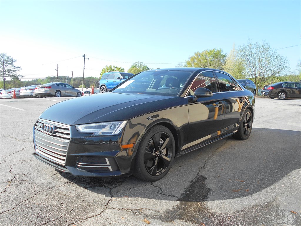 2017 Audi A4 Premium Plus photo