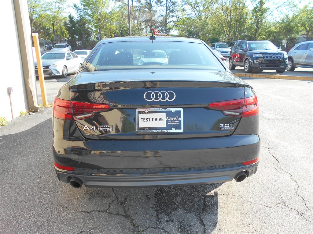 2017 Audi A4 Premium Plus photo
