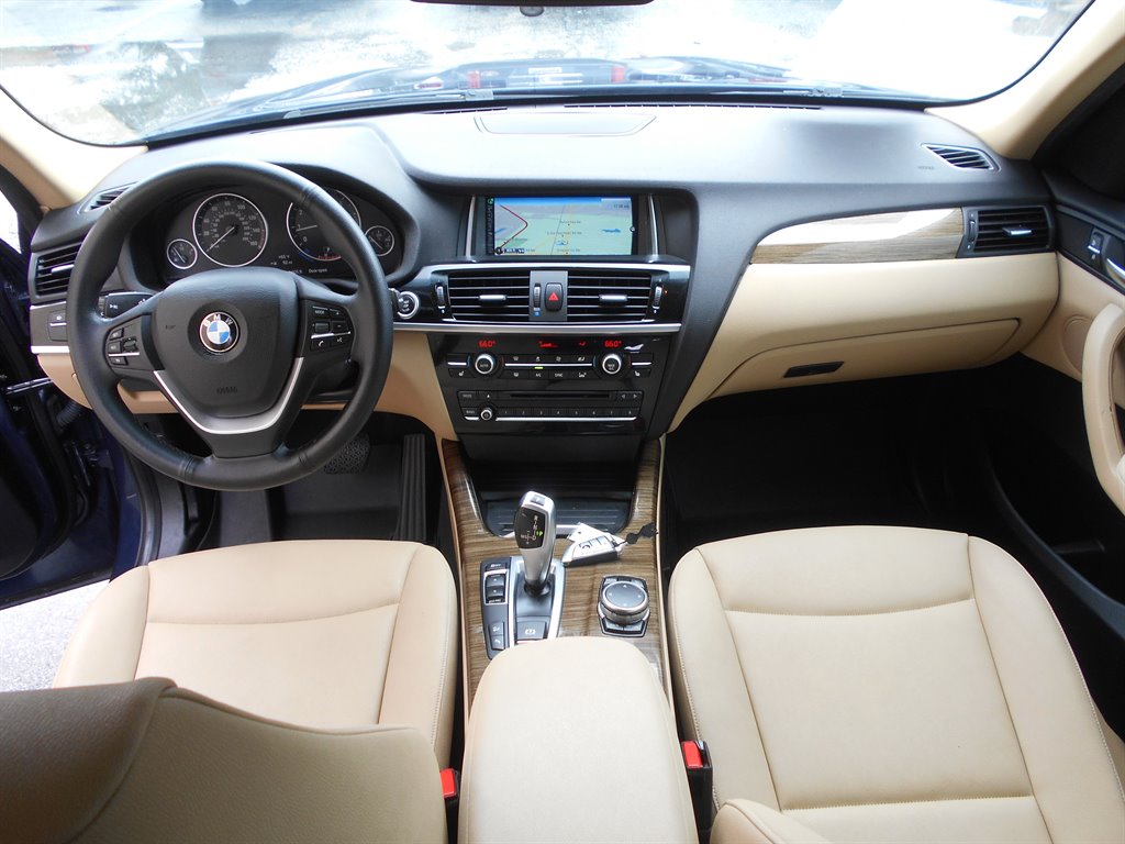 2016 BMW X3 Xdrive28i photo