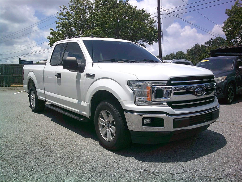 2020 Ford F-150 - $19,995