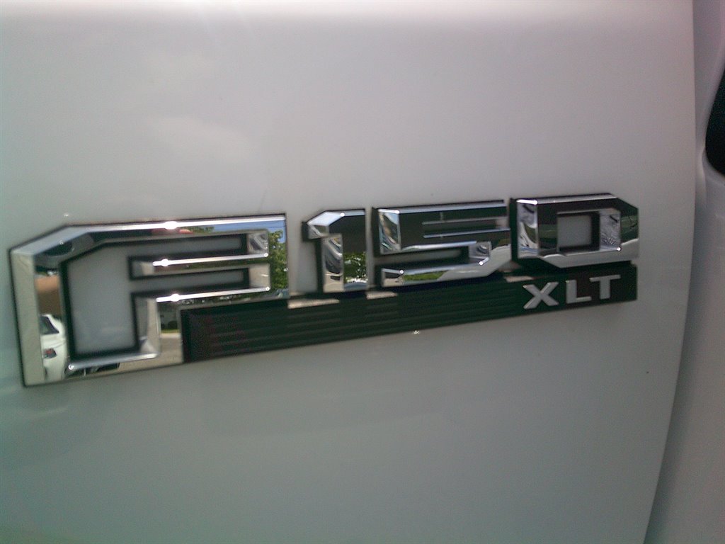 2020 Ford F-150 - $19,995