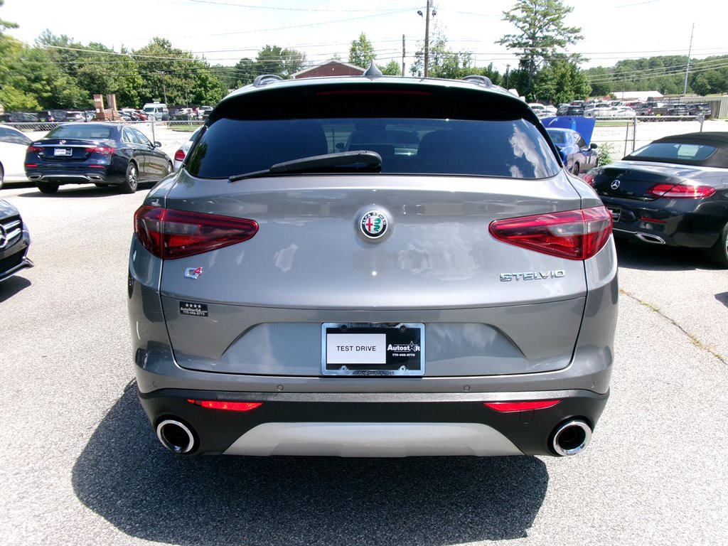 2019 Alfa Romeo Stelvio - $16,995