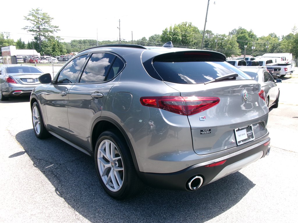 2019 Alfa Romeo Stelvio - $16,995