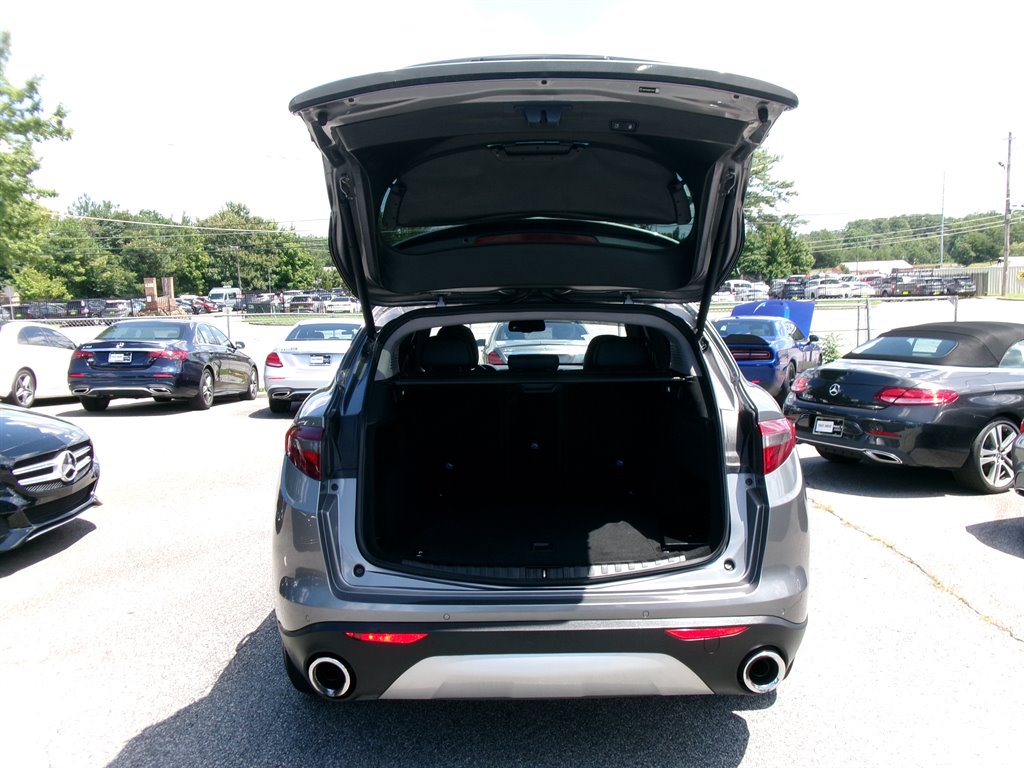 2019 Alfa Romeo Stelvio - $16,995