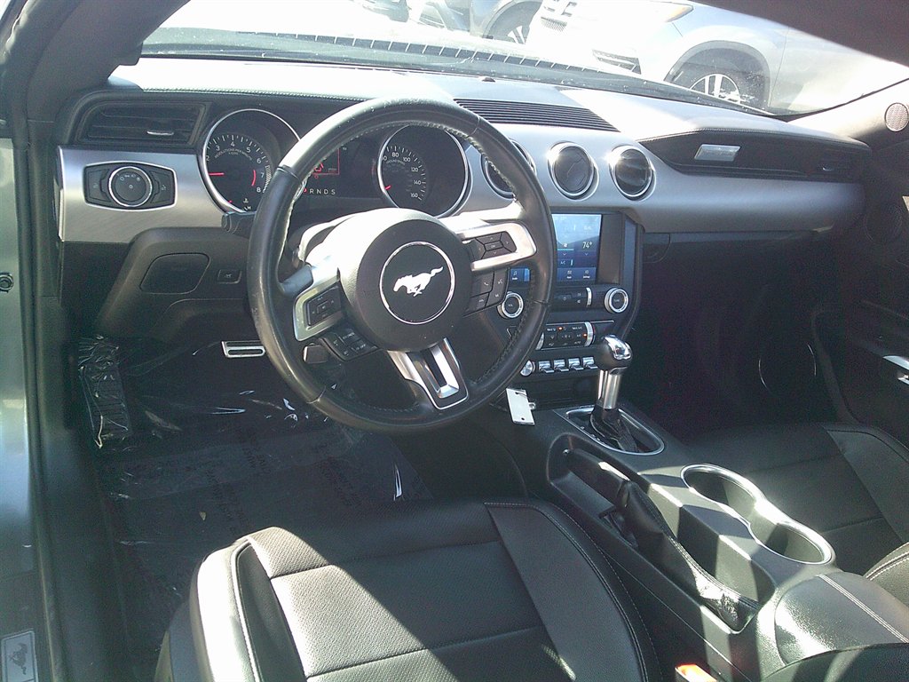 2023 Ford Mustang - $25,995