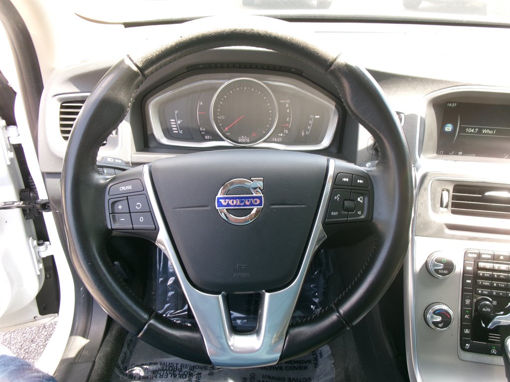 2017 Volvo S60 - $12,995