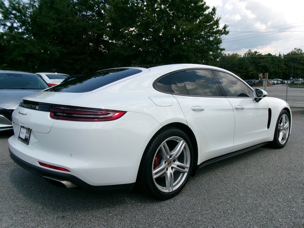 2018 Porsche Panamera - $32,995