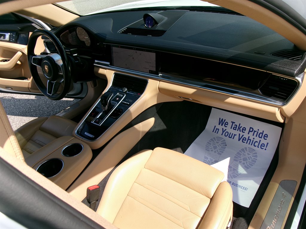 2018 Porsche Panamera - $32,995
