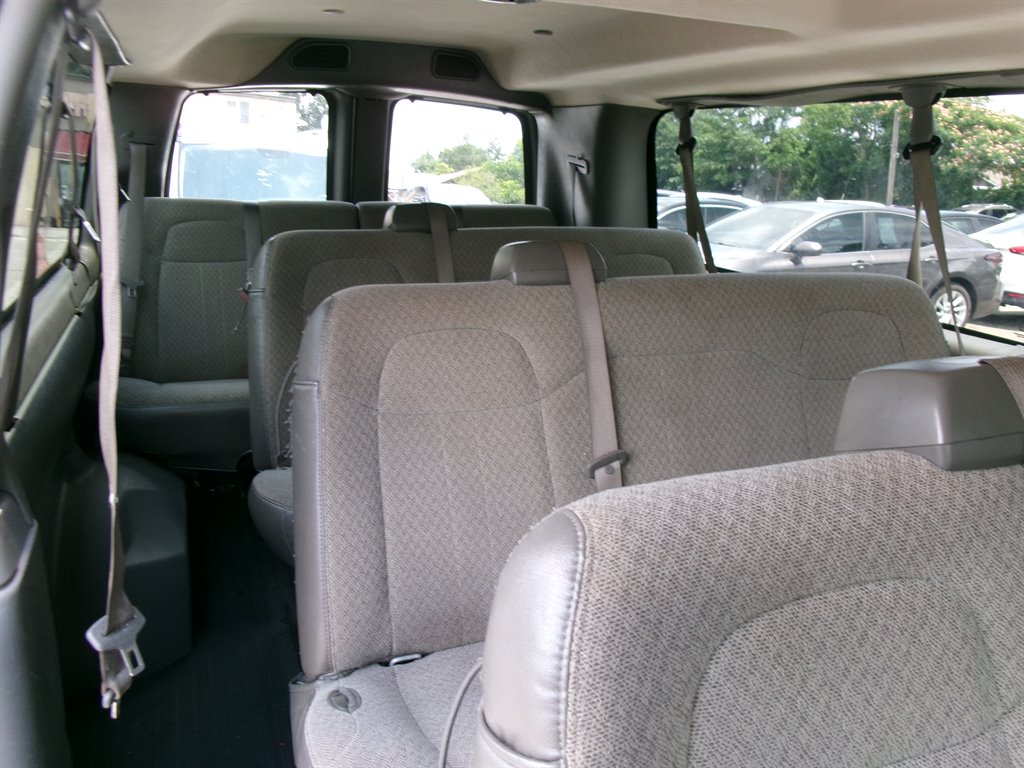 2021 Chevrolet Express - $28,995